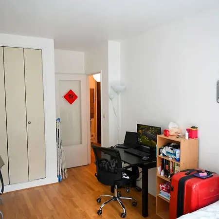 Apartment 800M From The Catacombs Of Paris